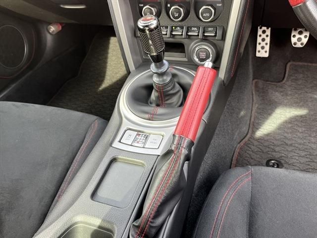 Toyota 86 2012-09 196390-25