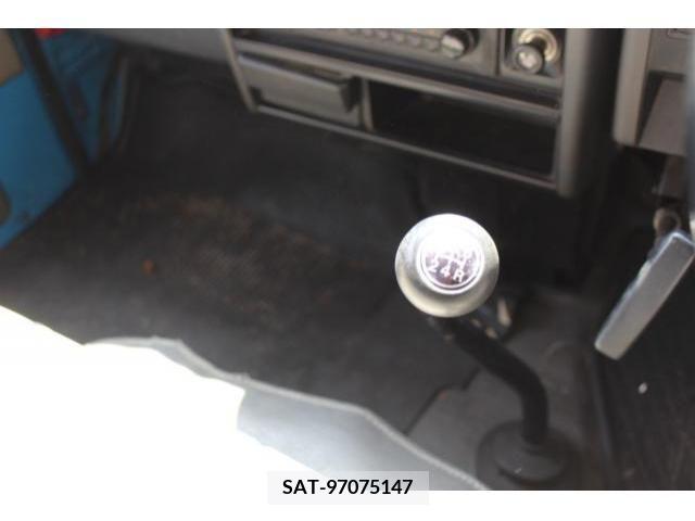 Isuzu ELF TRUCK 1985-07 324041-16