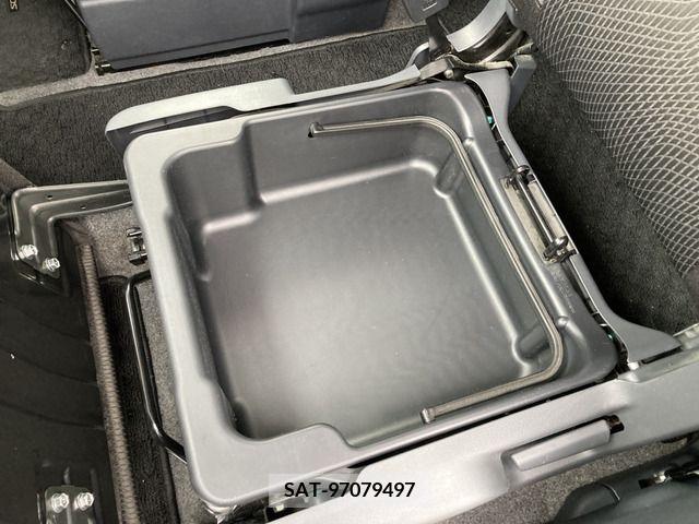 Suzuki SOLIO 2012-01 285365-7