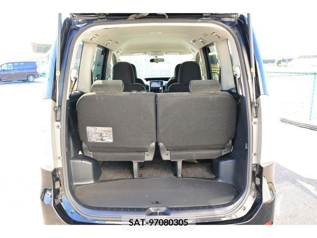 Toyota VOXY 2011-12 254493-16