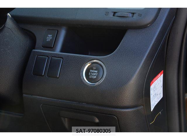 Toyota VOXY 2011-12 254493-6