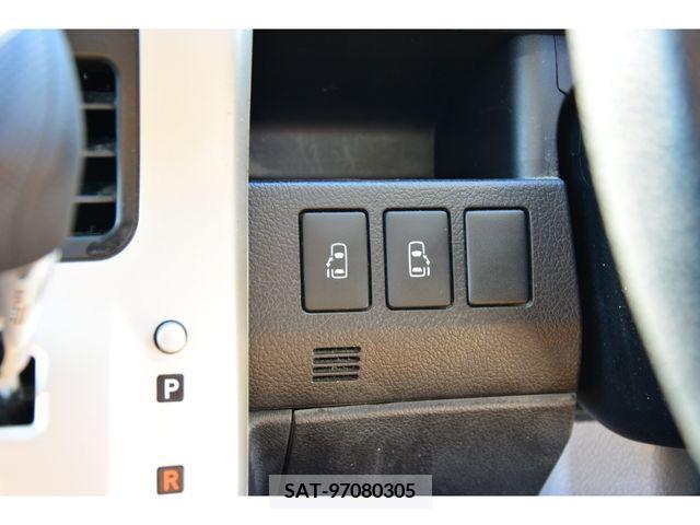 Toyota VOXY 2011-12 254493-8