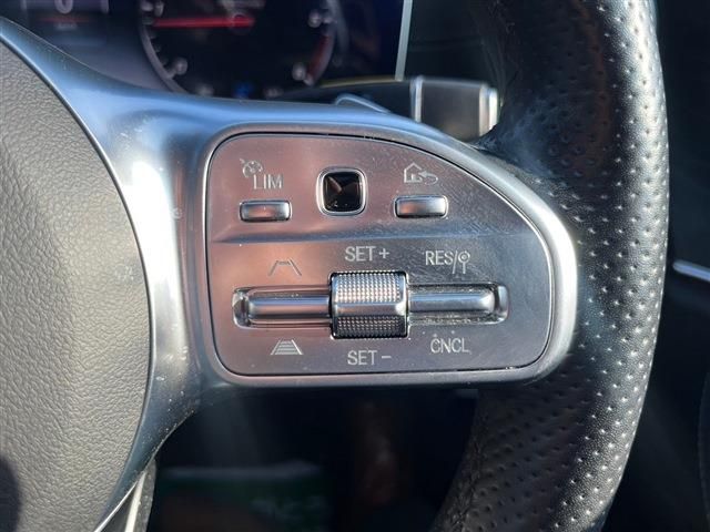 Mercedes Benz E-CLASS 2020-04 187532-16