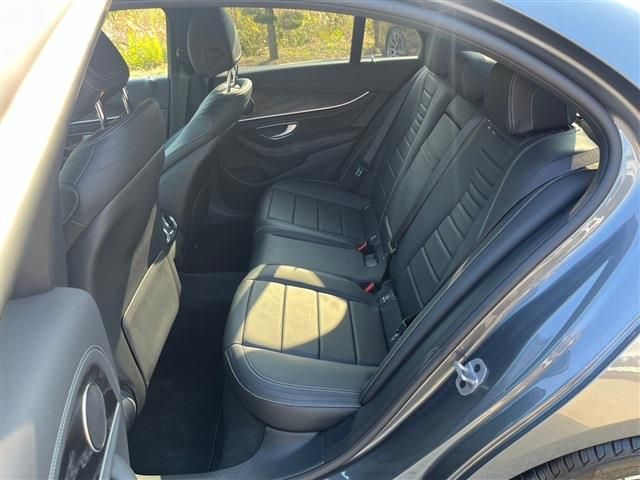 Mercedes Benz E-CLASS 2020-04 187532-3