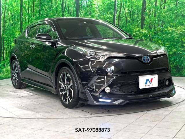 Toyota C-HR 2018-03 357845-16