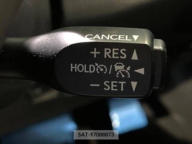 Toyota C-HR 2018-03 357845-4