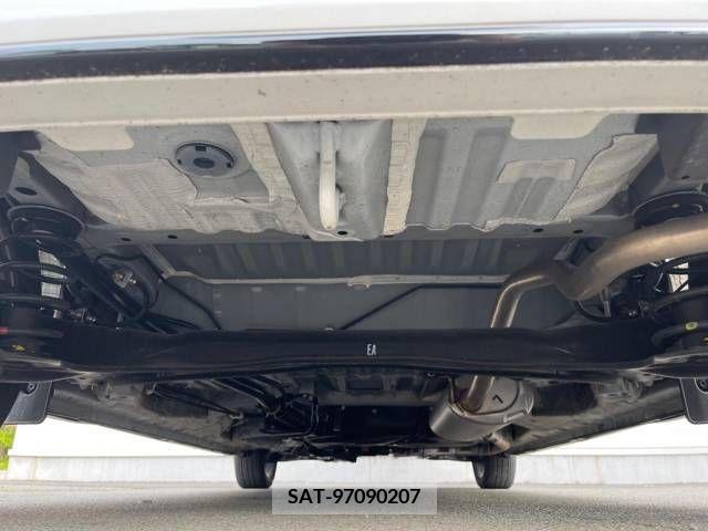 Honda N BOX CUSTOM 2022-12 307306-19
