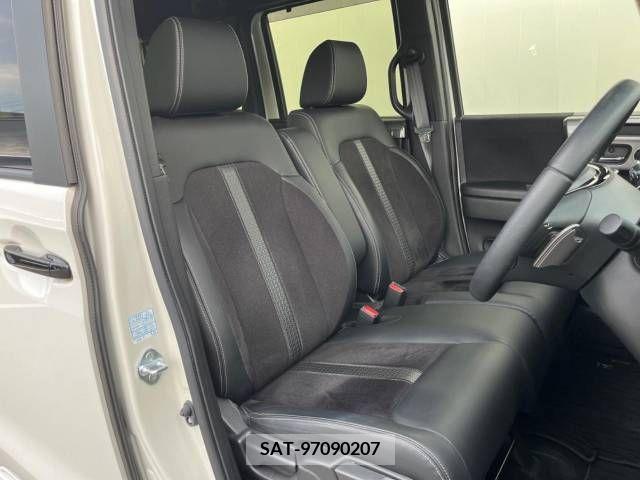 Honda N BOX CUSTOM 2022-12 307306-8