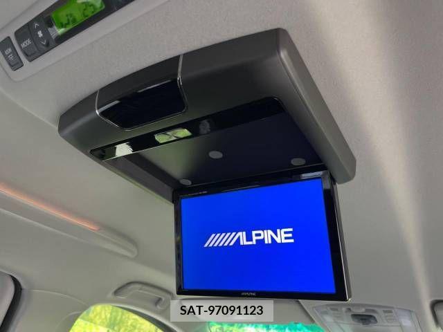 Toyota VELLFIRE 2013-07 288108-2