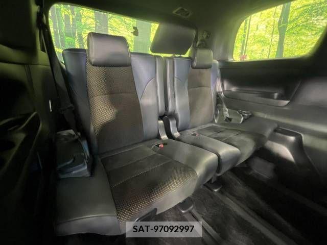 Toyota VELLFIRE 2017-01 287927-10