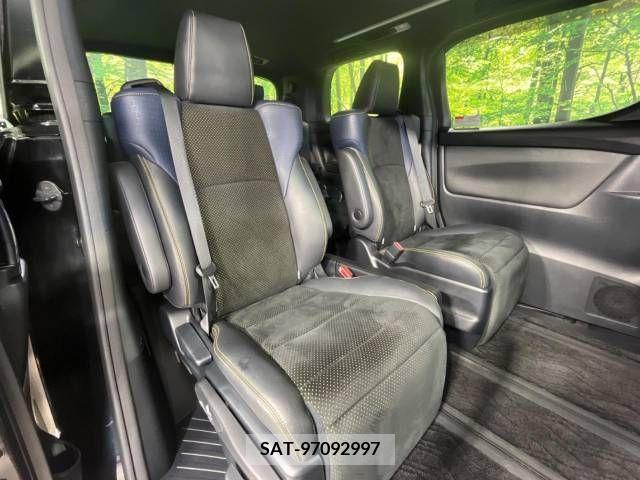 Toyota VELLFIRE 2017-01 287927-9