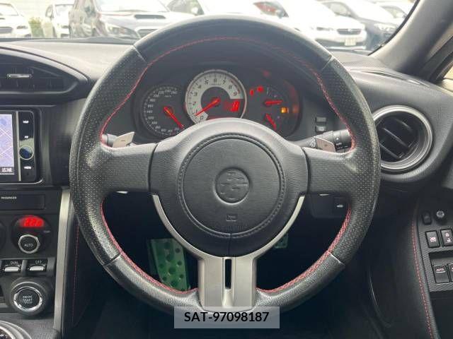 Toyota 86 2013-05 258566-7