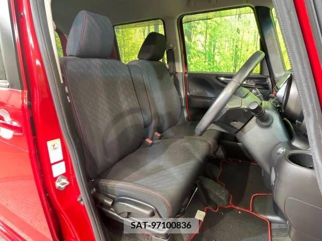 Honda N BOX CUSTOM 2014-11 279346-9