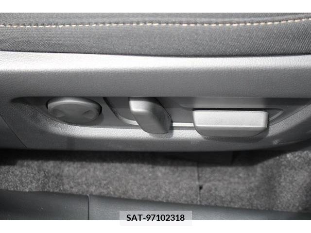 Mazda CX-60 2023-02 266258-16