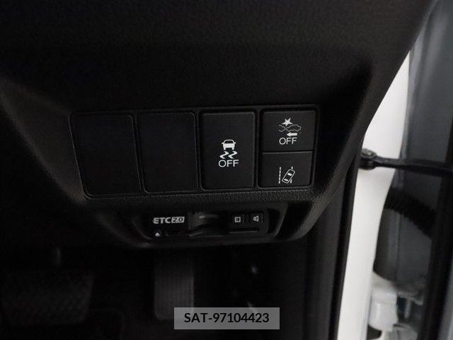 Honda e 2021-07 235596-11