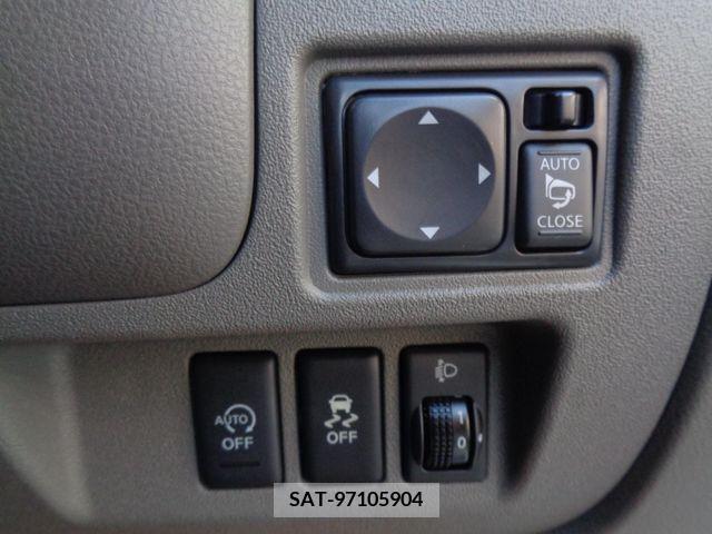 Nissan MARCH 2017-09 218895-18