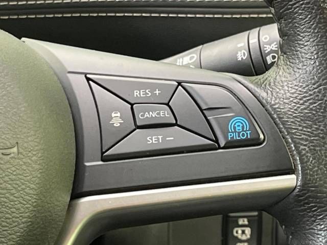 Nissan SERENA 2017-12 27769-5