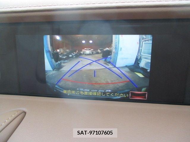 Lexus LC 2022-02 388296-25