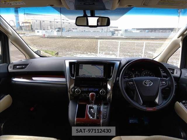 Toyota VELLFIRE 2015-04 289284-1