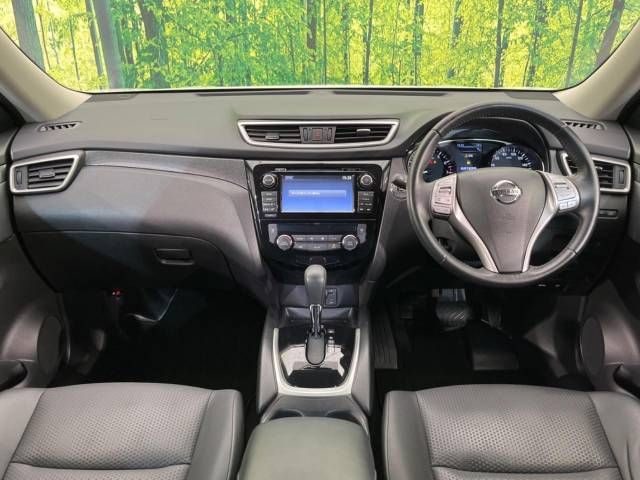 Nissan X-TRAIL 2014-03 189748-1