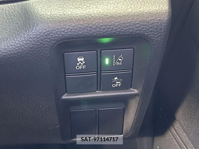 Honda N-VAN 2021-07 329038-11