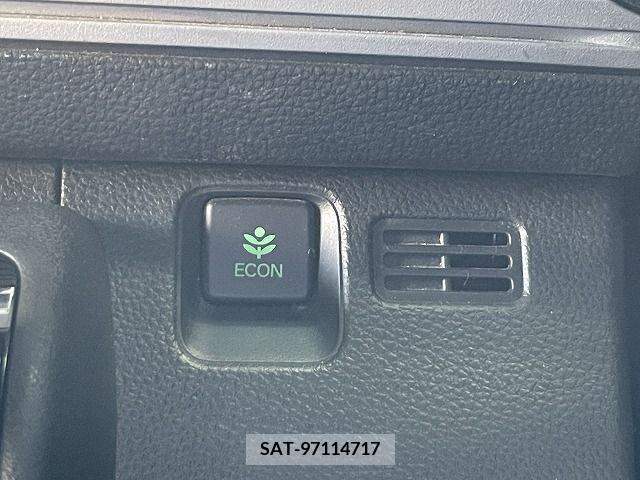 Honda N-VAN 2021-07 329038-12