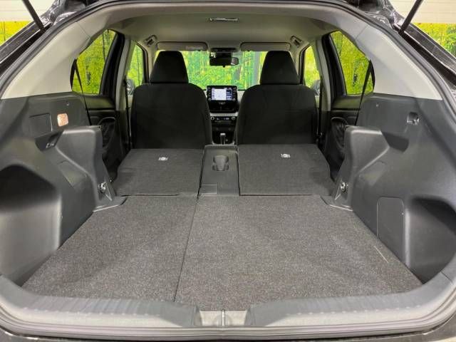 Toyota YARIS CROSS 2023-07 184977-10