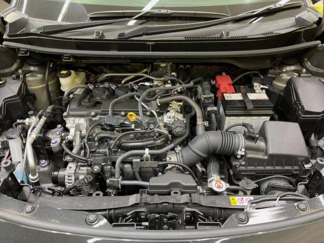 Toyota YARIS CROSS 2023-07 184977-18