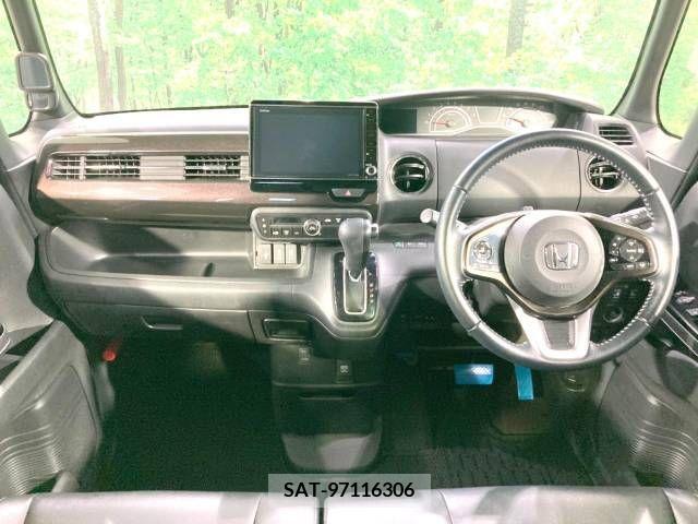 Honda N BOX CUSTOM 2019-06 279069-1