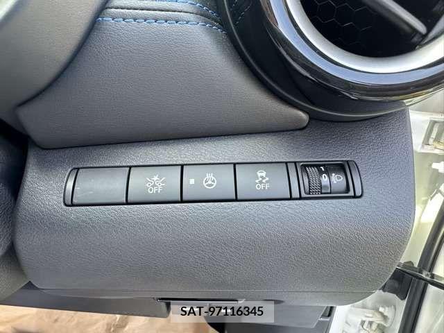 Nissan KICKS 2021-04 340849-17