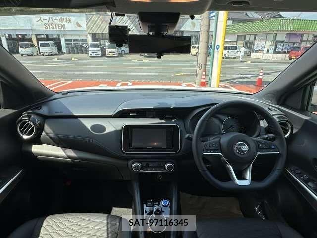 Nissan KICKS 2021-04 340849-4
