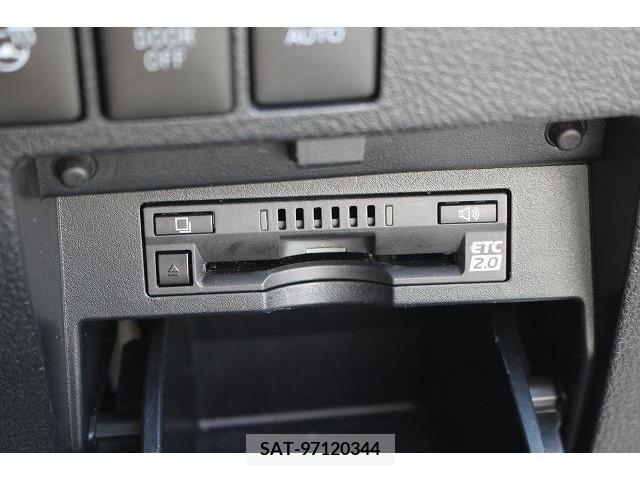 Toyota ALPHARD 2018-03 203908-3