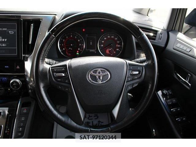 Toyota ALPHARD 2018-03 203908-15