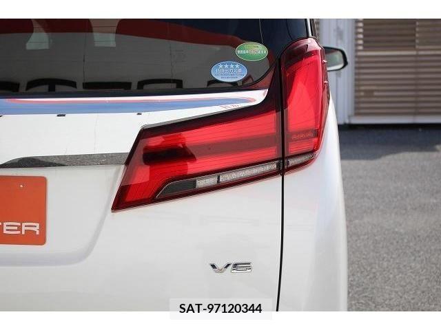 Toyota ALPHARD 2018-03 203908-11