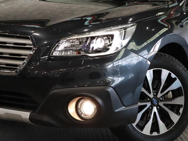 Subaru OUTBACK 2017-01 21082-8