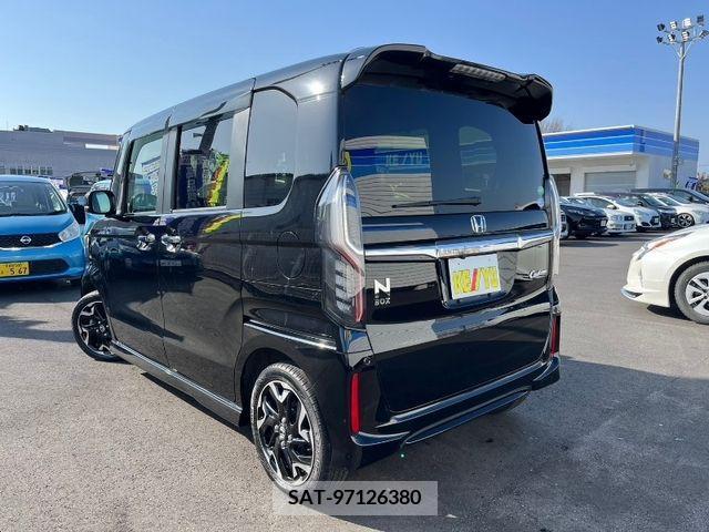 Honda N BOX CUSTOM 2019-02 383719-6