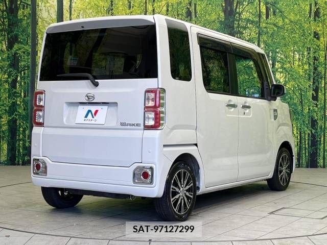 Daihatsu WAKE 2016-07 211561-17