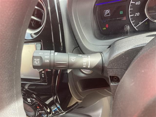Nissan NOTE 2019-07 9365-17