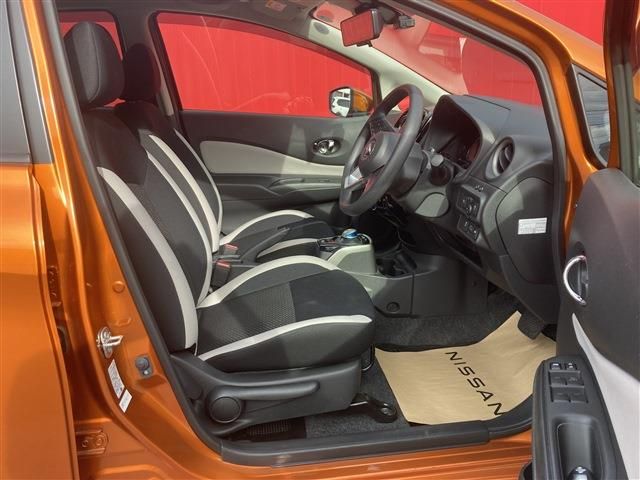 Nissan NOTE 2019-07 9365-3