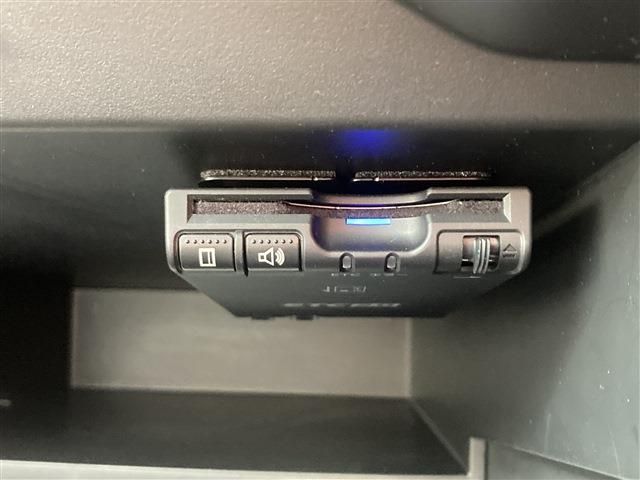 Nissan NOTE 2019-07 9365-22
