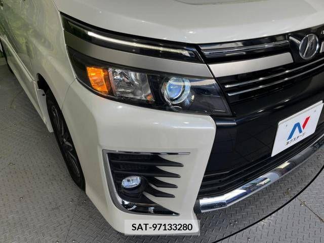 Toyota VOXY 2016-07 289191-13