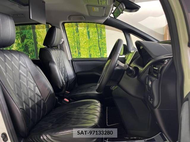Toyota VOXY 2016-07 289191-8