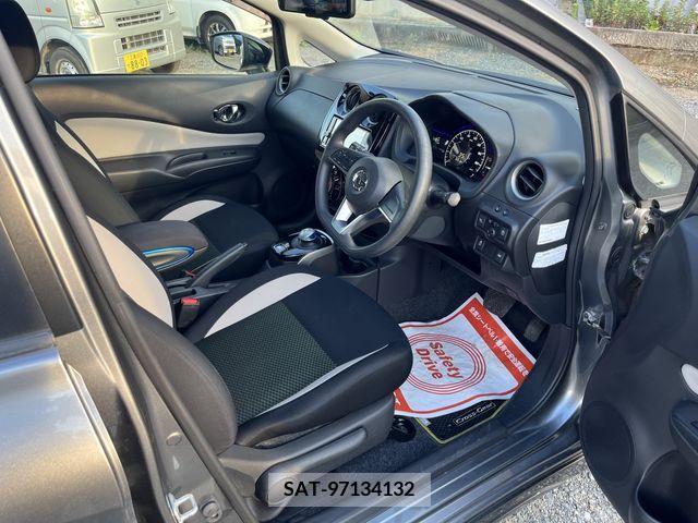 Nissan NOTE 2018-05 201899-4