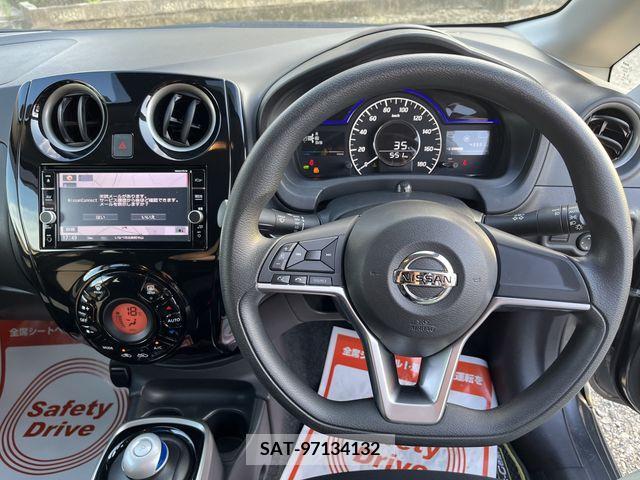 Nissan NOTE 2018-05 201899-6