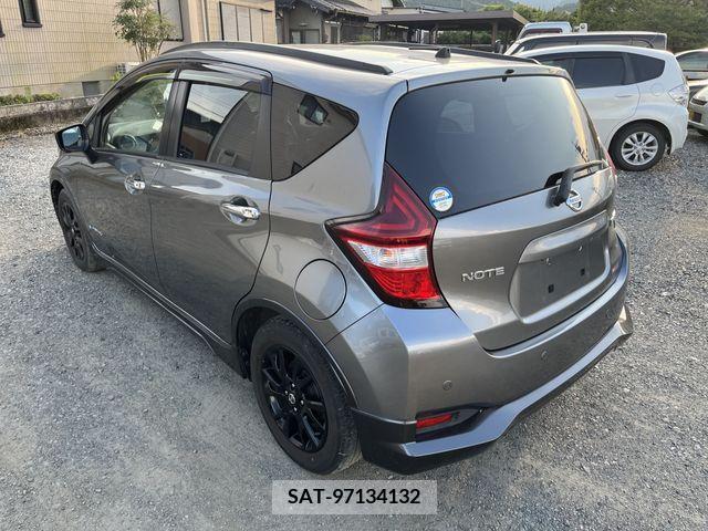 Nissan NOTE 2018-05 201899-3