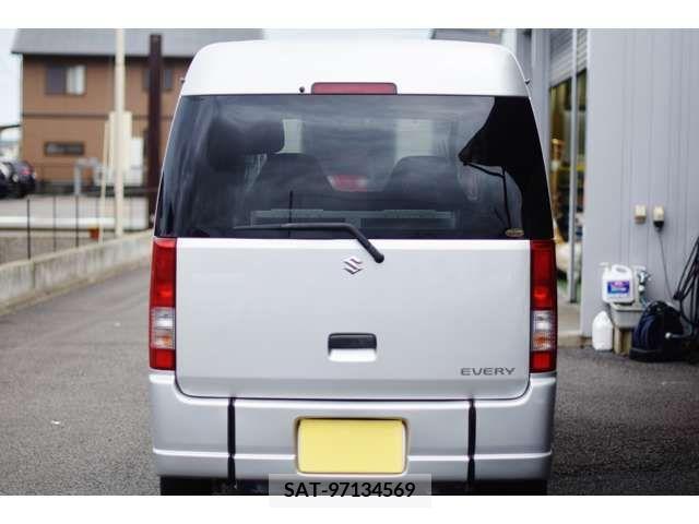 Suzuki EVERY WAGON 2011-03 200275-12