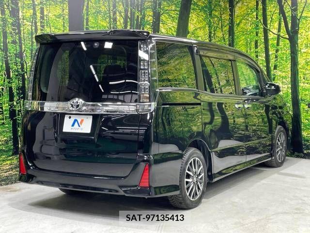 Toyota VOXY 2015-05 289144-17