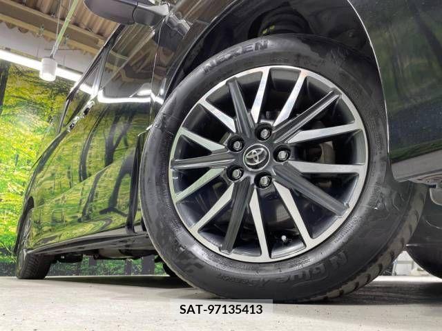 Toyota VOXY 2015-05 289144-13