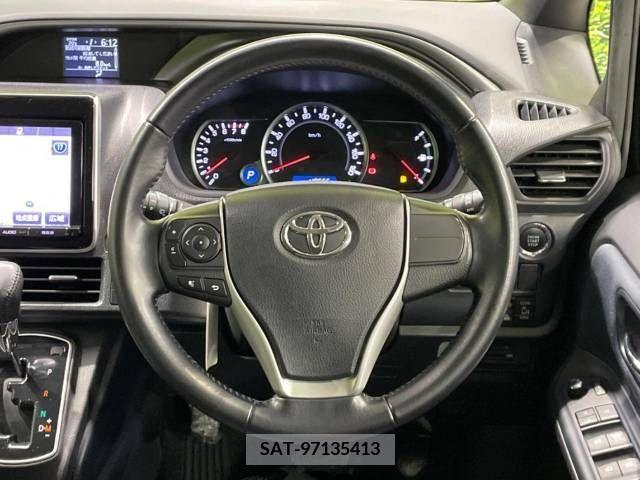 Toyota VOXY 2015-05 289144-11