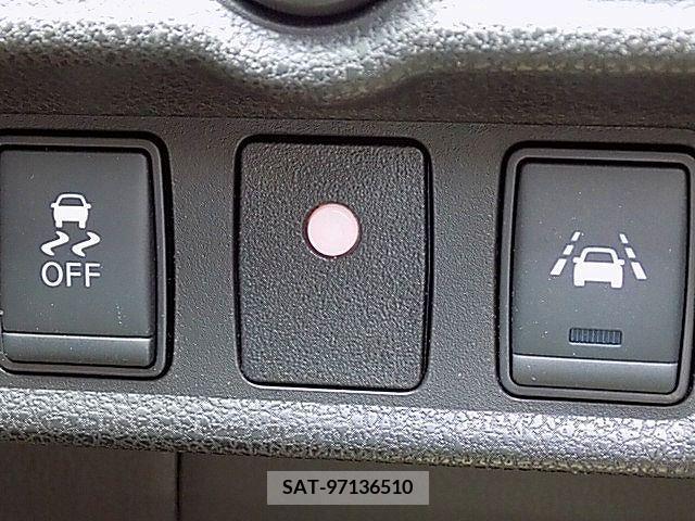 Nissan NOTE 2019-06 384491-17